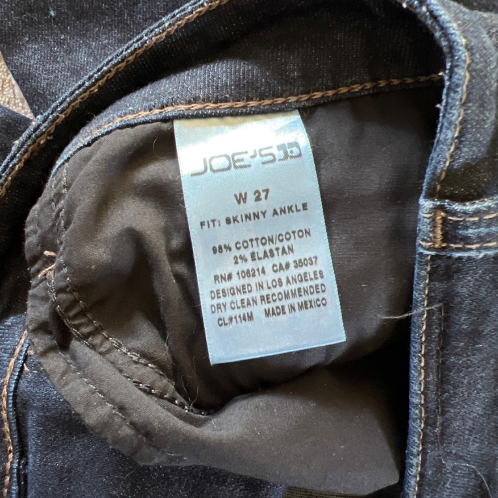 Joe’s Skinny Ankle Jean - Picture 2 of 4